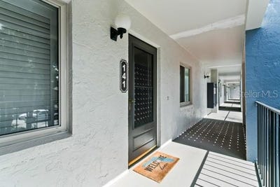 /international/us/15-escondido-circle-altamonte-springs-fl-110093178222/