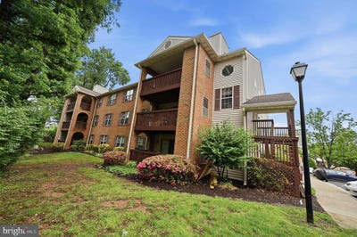/international/us/8909-sugarwood-lane-manassas-va-110107879377/