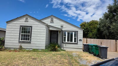 /international/us/223-watson-st-lodi-ca-110109162681/