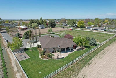 /international/us/924-main-street-s-kimberly-id-110095705614/