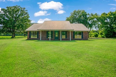 /international/us/1234-county-road-1436-bogata-tx-110100811565/
