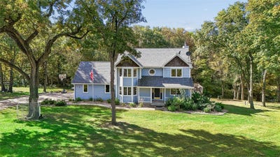 /international/us/9870-merrill-trail-indianola-ia-110120421713/