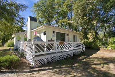 /international/us/2907-e-oak-island-drive-oak-island-nc-110120662558/