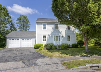 /international/us/86-allison-avenue-portland-me-110100445623/