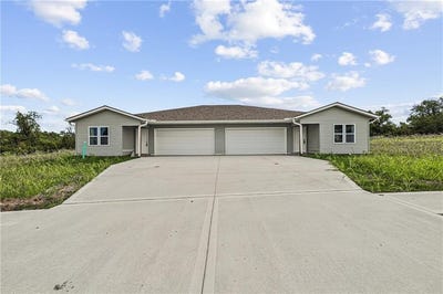 /international/us/4603-appleton-avenue-kansas-city-mo-110105085499/