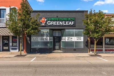 /international/us/122-w-superior-street-wayland-mi-110105726964/