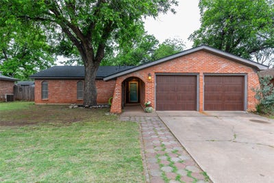 /international/us/918-meander-street-abilene-tx-110107745597/