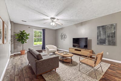 /international/us/221-grant-avenue-oak-grove-ky-110110045840/