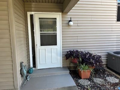 /international/us/135-hillview-55-drive-fairfield-bay-ar-110099393312/