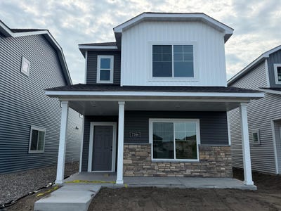/international/us/7788-bunker-lake-boulevard-nw-ramsey-mn-110110363827/