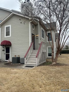 /international/us/1008-stones-throw-drive-nw-huntsville-al-110106759708/