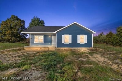 /international/us/6640-lemon-road-bancroft-vlg-mi-110104601348/