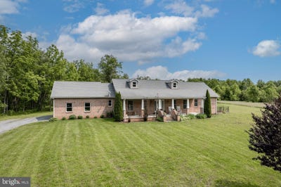 /international/us/310-updyke-road-littlestown-pa-110095899983/