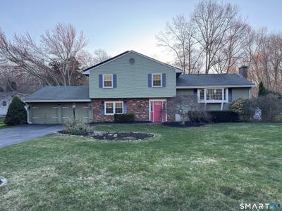 /international/us/15-brookfield-drive-east-lyme-ct-110107536421/
