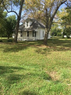 /international/us/210-n-preston-street-kincaid-ks-110102597956/