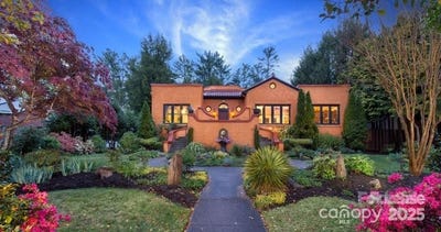 /international/us/26-sheridan-road-asheville-nc-110103055573/