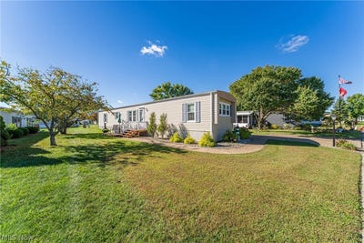 /international/us/36-e-bass-circle-lakeside-marblehead-oh-110120152178/