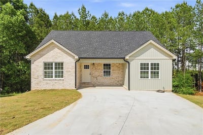 /international/us/119-rons-court-nw-calhoun-ga-110107832051/