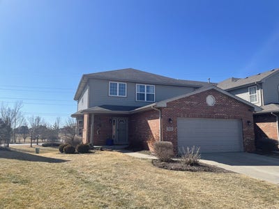 /international/us/19830-mulroy-circle-tinley-park-il-110105953608/