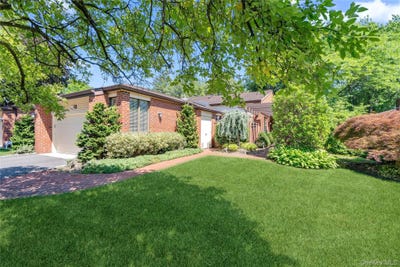 /international/us/265-sparrow-drive-manhasset-ny-110108603865/