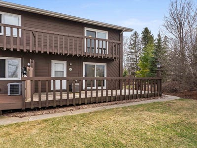 /international/us/2626-crosscreek-drive-sheboygan-wi-110107477628/