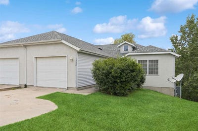 /international/us/1428-kenai-ct-coralville-ia-110100970798/
