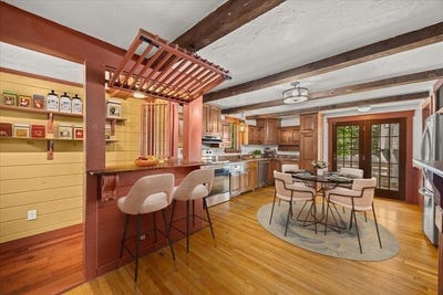 /international/us/54-liberty-st-randolph-ma-110108711758/
