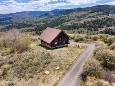 /international/us/889-ute-forest-lane-edwards-co-110108176325/