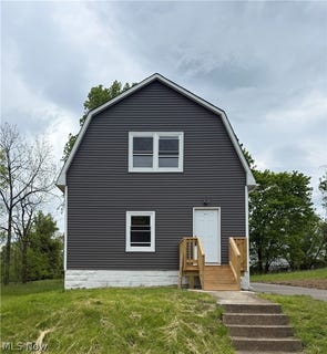 /international/us/418-w-glenaven-avenue-youngstown-oh-110108121092/