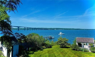 /international/us/213-seaside-drive-jamestown-ri-110108573253/