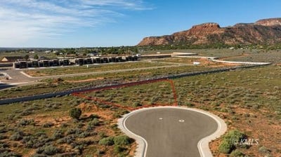 /international/us/tocho-cir-kanab-ut-110119993689/
