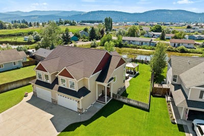 /international/us/24-muskrat-drive-kalispell-mt-110109407381/