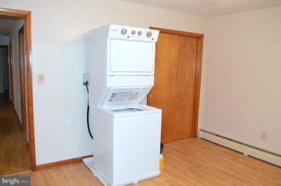 /international/us/341-n-springdale-road-westminster-md-110099848926/
