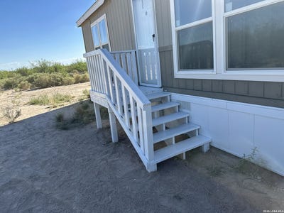 /international/us/7447-fm-1053-uncertain-tx-110110301544/