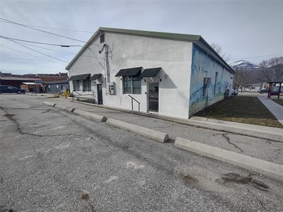 /international/us/102-main-street-d-stevensville-mt-110105834602/