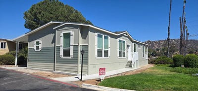 /international/us/13162-highway-8-business-el-cajon-ca-110101404398/