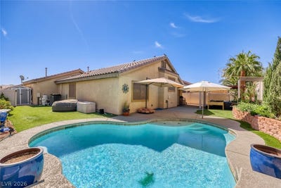 /international/us/5817-hawkeye-bell-street-north-las-vegas-nv-110120042666/