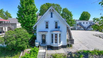 /international/us/330-main-street-biddeford-me-110108409697/