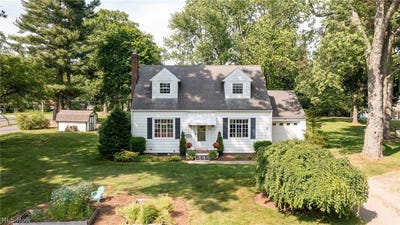 /international/us/125-frederick-street-doylestown-oh-110108682497/
