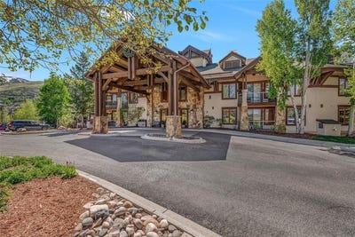 /international/us/1463-flattop-circle-steamboat-springs-co-110107611236/