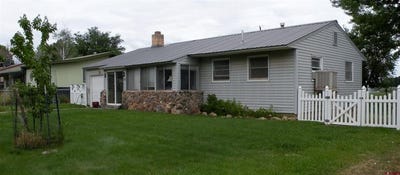 /international/us/1076-montana-street-nucla-co-110101063280/?lang=zh-cn