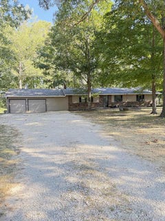 /international/us/6493-county-road-8640-west-plains-mo-110110137489/