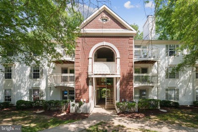 /international/us/5700-shadwell-court-alexandria-va-110100450068/