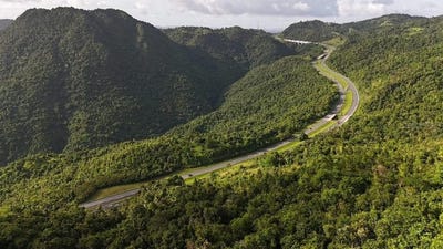 /international/us/pr-715-km-5-7-int-cercadillo-cayey-pr-110102028607/