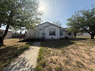 /international/us/601-s-franklin-avenue-monahans-tx-110106944949/