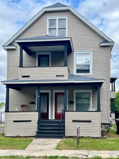 /international/us/18-w-eighth-avenue-gloversville-ny-110098483257/
