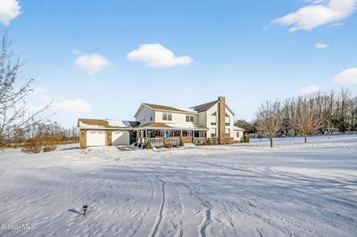/international/us/6133-tanner-road-oriskany-falls-ny-110105065895/
