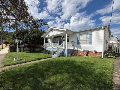 /international/us/812-logan-avenue-toronto-oh-110119955991/