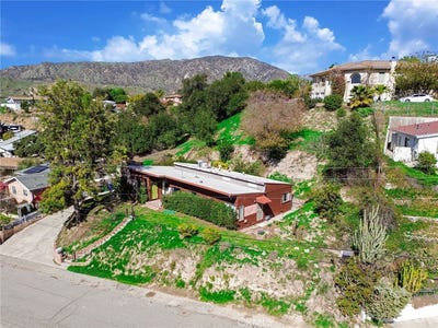 /international/us/8939-oswego-street-sunland-ca-110098192318/?lang=zh-tw