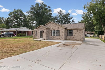 /international/us/709-coleman-avenue-holly-springs-ms-110119621386/
